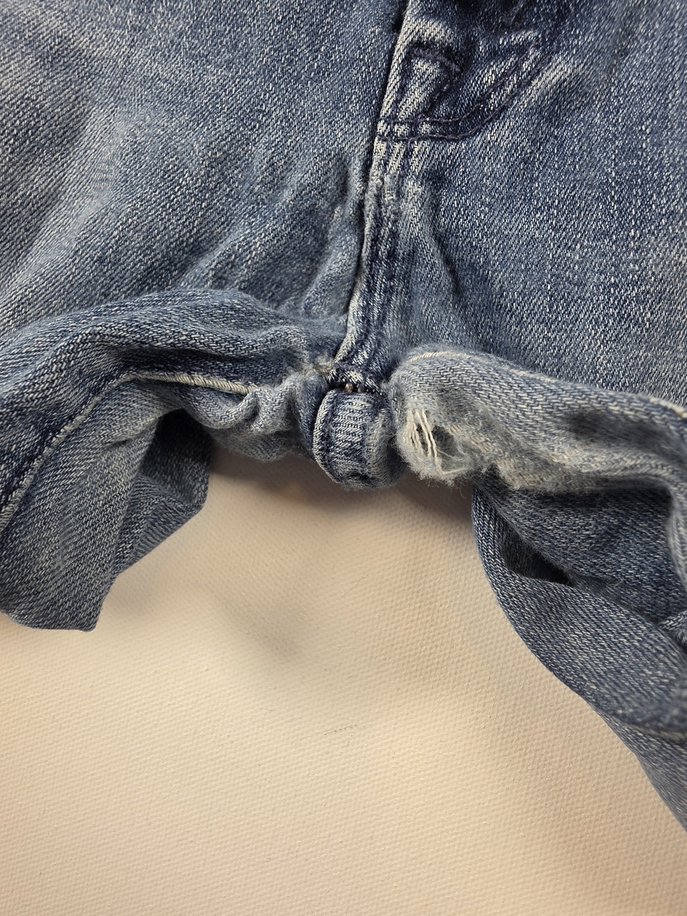 MOTHER Women’s Blue Skinny Jeans Cropped Raw Hem Distressed Size 26 - Picture 7 of 8